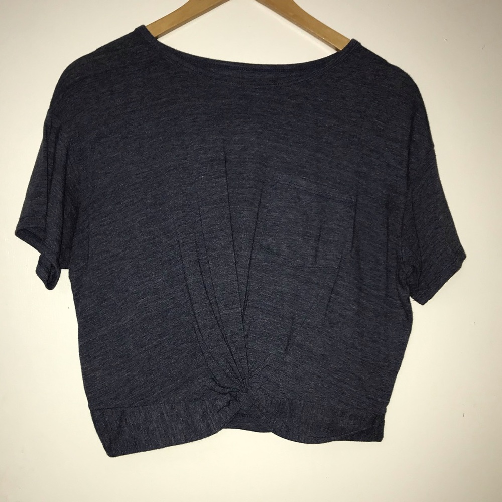 American Eagle Twist front tee NWOT